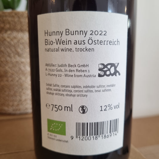 JUDITH BECK | Hunny Bunny 2022