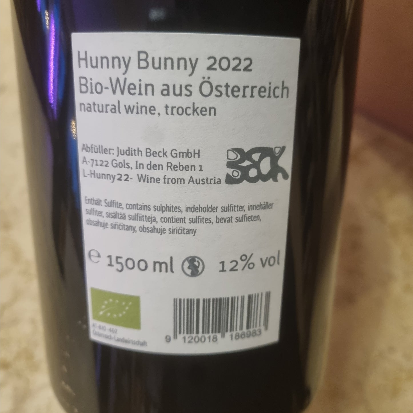 JUDITH BECK | Hunny Bunny 2022 | Magnum