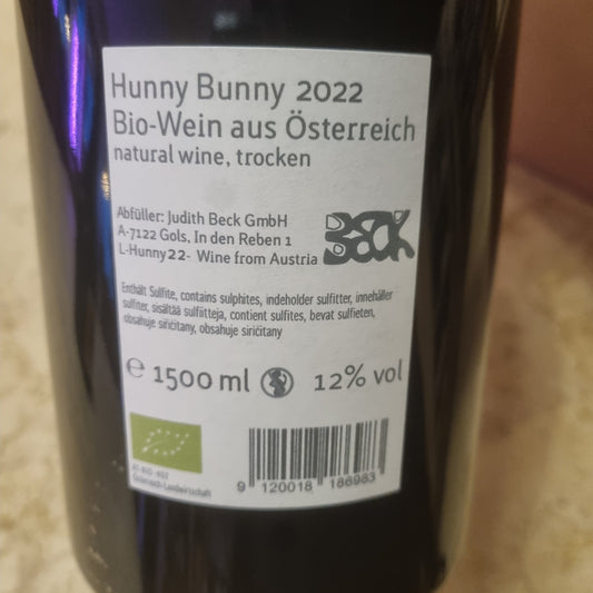 JUDITH BECK | Hunny Bunny 2022 | Magnum