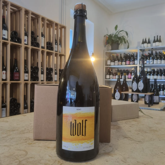 WOLF | Sekt #02 | Magnum